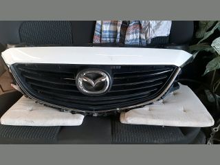 bontott MAZDA 6 Hűtőrács