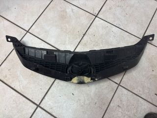 bontott MAZDA 6 Hűtőrács