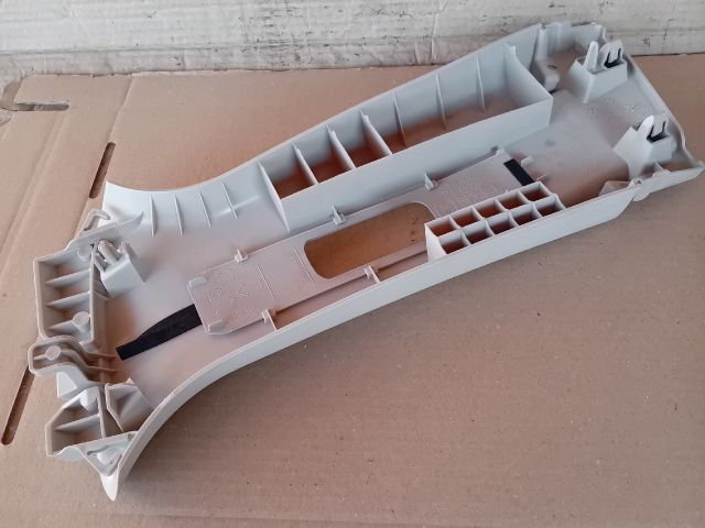 bontott MAZDA 6 Jobb B Oszlop Burkolat