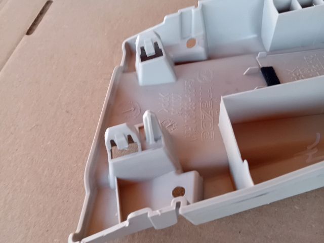 bontott MAZDA 6 Jobb B Oszlop Burkolat