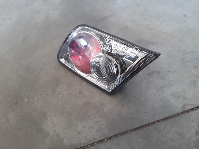 bontott MAZDA 6 Jobb Belső Hátsó Lámpa