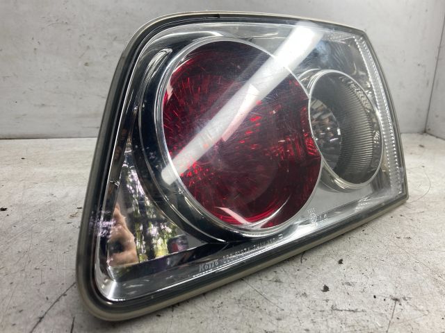 bontott MAZDA 6 Jobb Belső Hátsó Lámpa