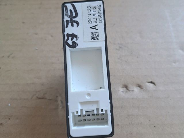 bontott MAZDA 6 Jobb első Ablakemelő Kapcsoló