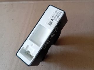 bontott MAZDA 6 Jobb első Ablakemelő Kapcsoló