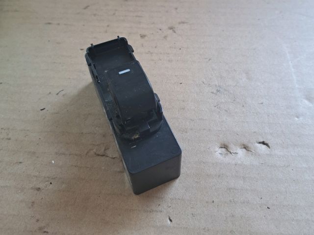 bontott MAZDA 6 Jobb első Ablakemelő Kapcsoló