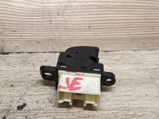 bontott MAZDA 6 Jobb első Ablakemelő Kapcsoló