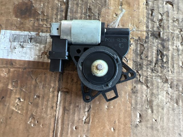 bontott MAZDA 6 Jobb első Ablakemelő Motor