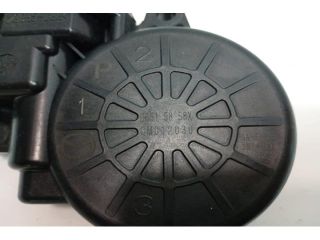 bontott MAZDA 6 Jobb első Ablakemelő Motor