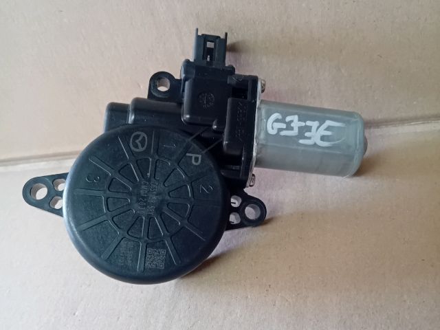 bontott MAZDA 6 Jobb első Ablakemelő Motor