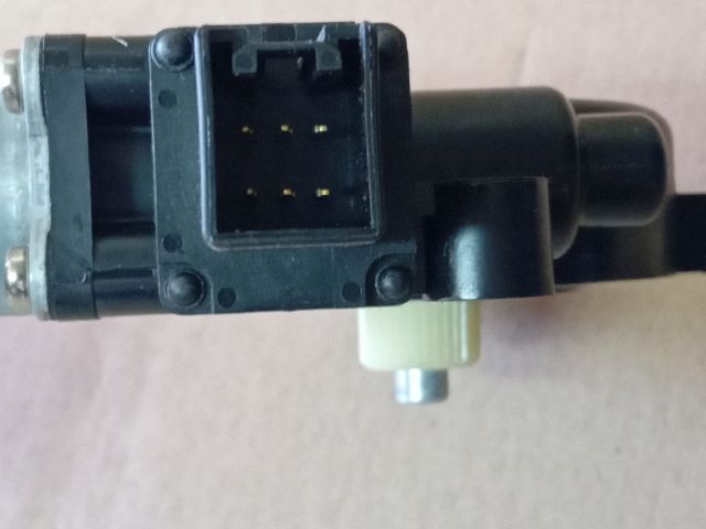 bontott MAZDA 6 Jobb első Ablakemelő Motor