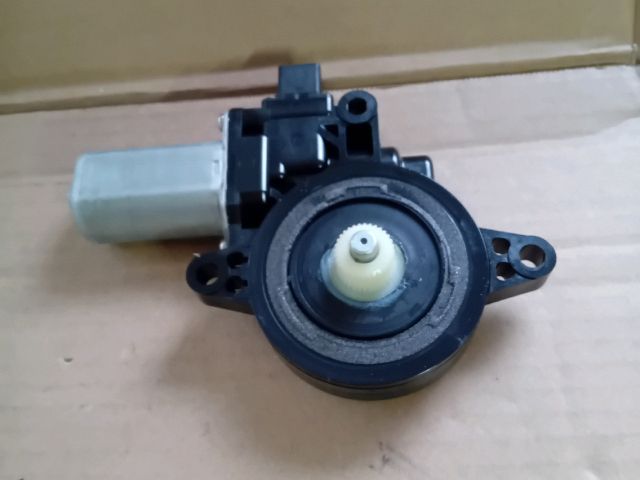 bontott MAZDA 6 Jobb első Ablakemelő Motor