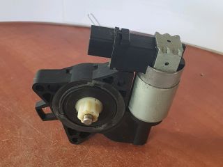 bontott MAZDA 6 Jobb első Ablakemelő Motor