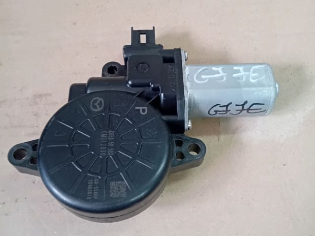 bontott MAZDA 6 Jobb első Ablakemelő Motor