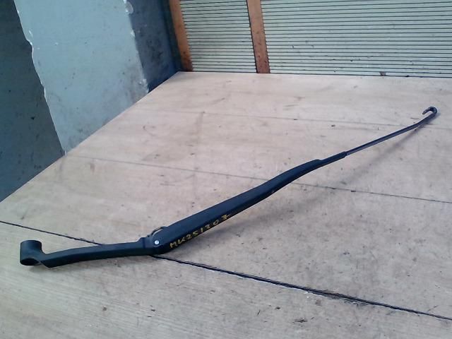 bontott MAZDA 6 Jobb első Ablaktörlő Kar