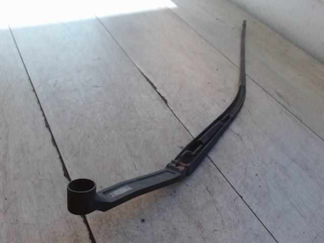 bontott MAZDA 6 Jobb első Ablaktörlő Kar