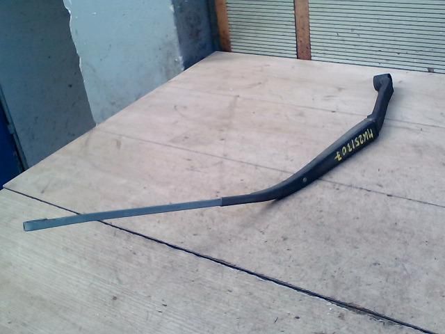 bontott MAZDA 6 Jobb első Ablaktörlő Kar