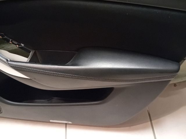 bontott MAZDA 6 Jobb első Ajtó Kárpit