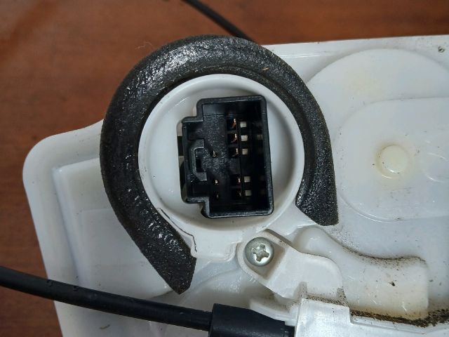 bontott MAZDA 6 Jobb első Ajtózár