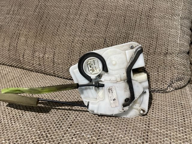 bontott MAZDA 6 Jobb első Ajtózár