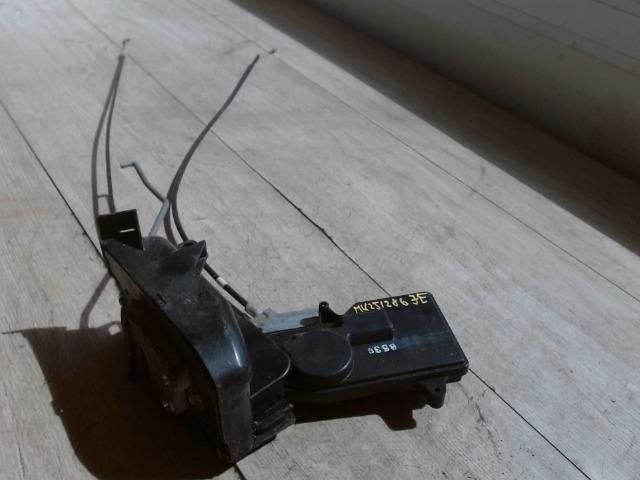 bontott MAZDA 6 Jobb első Ajtózár