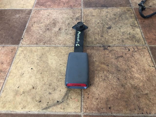 bontott MAZDA 6 Jobb első Biztonsági Öv Csat