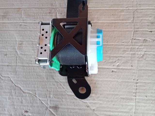 bontott MAZDA 6 Jobb első Biztonsági Öv