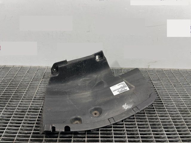 bontott MAZDA 6 Jobb első Dobbetét (Kerékjárati, Műanyag)