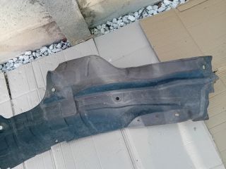 bontott MAZDA 6 Jobb első Dobbetét (Kerékjárati, Műanyag)