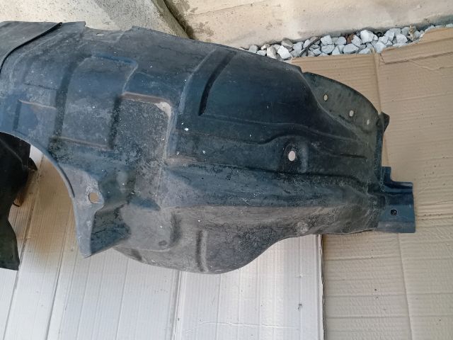 bontott MAZDA 6 Jobb első Dobbetét (Kerékjárati, Műanyag)