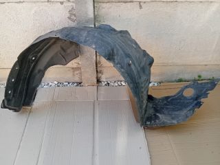 bontott MAZDA 6 Jobb első Dobbetét (Kerékjárati, Műanyag)