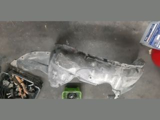 bontott MAZDA 6 Jobb első Dobbetét (Kerékjárati, Műanyag)