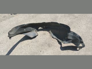 bontott MAZDA 6 Jobb első Dobbetét (Kerékjárati, Műanyag)