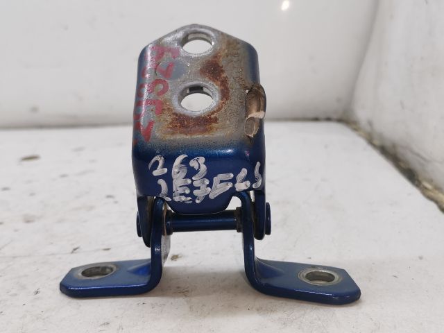 bontott MAZDA 6 Jobb első Felső Zsanér