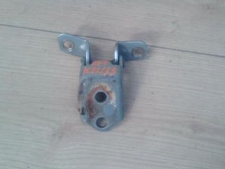 bontott MAZDA 6 Jobb első Felső Zsanér