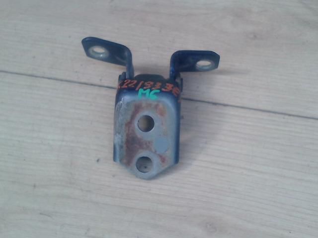 bontott MAZDA 6 Jobb első Felső Zsanér