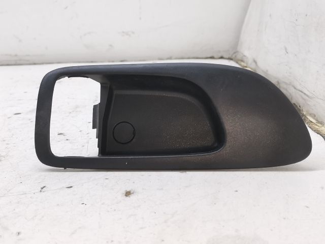 bontott MAZDA 6 Jobb első Kilincs Burkolat