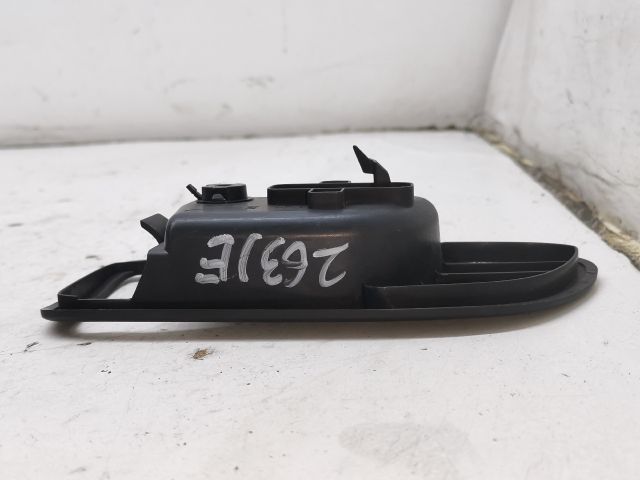 bontott MAZDA 6 Jobb első Kilincs Burkolat