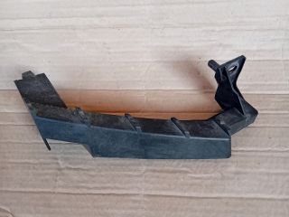 bontott MAZDA 6 Jobb első Lökhárító Tartó (Műanyag)