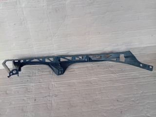 bontott MAZDA 6 Jobb első Lökhárító Tartó (Műanyag)