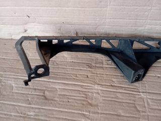 bontott MAZDA 6 Jobb első Lökhárító Tartó (Műanyag)