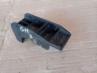 bontott MAZDA 6 Jobb első Lökhárító Tartó (Műanyag)