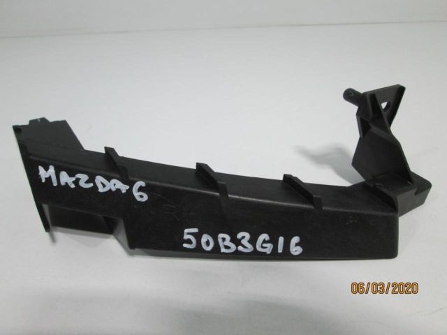 bontott MAZDA 6 Jobb első Oldal Lökhárító Tartó (Műanyag)