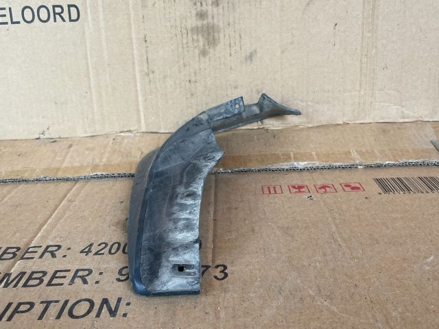 bontott MAZDA 6 Jobb első Sárvédő Gumi