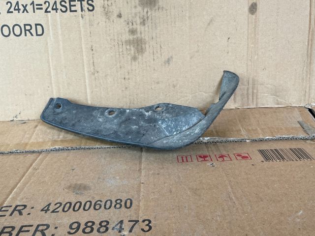 bontott MAZDA 6 Jobb első Sárvédő Gumi