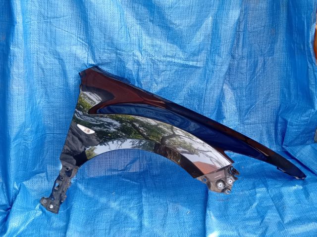 bontott MAZDA 6 Jobb első Sárvédő