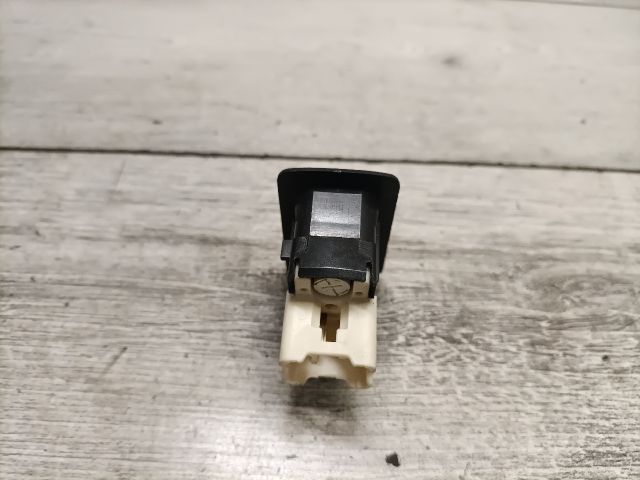 bontott MAZDA 6 Jobb első Ülésfűtés Kapcsoló