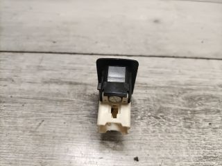 bontott MAZDA 6 Jobb első Ülésfűtés Kapcsoló