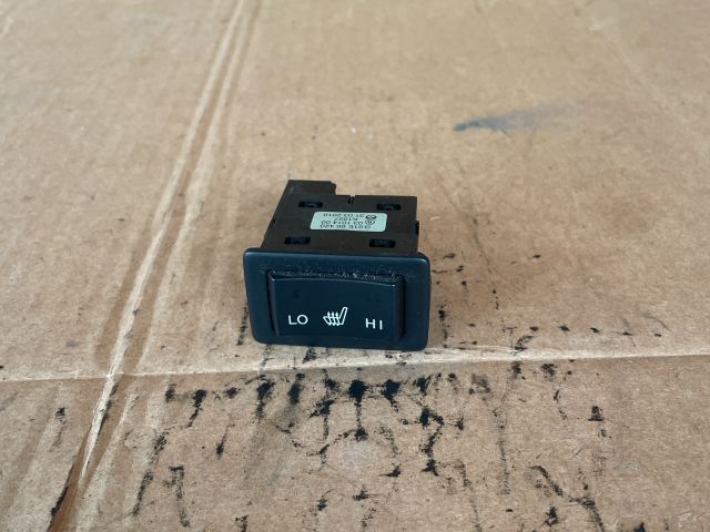 bontott MAZDA 6 Jobb első Ülésfűtés Kapcsoló