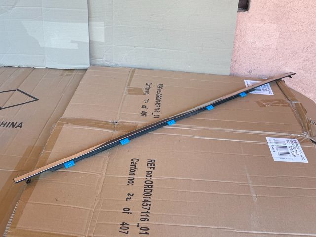 bontott MAZDA 6 Jobb első Vízlehúzó Gumicsík