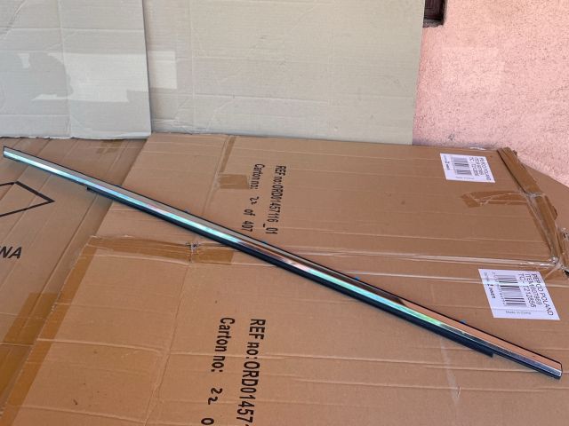 bontott MAZDA 6 Jobb első Vízlehúzó Gumicsík